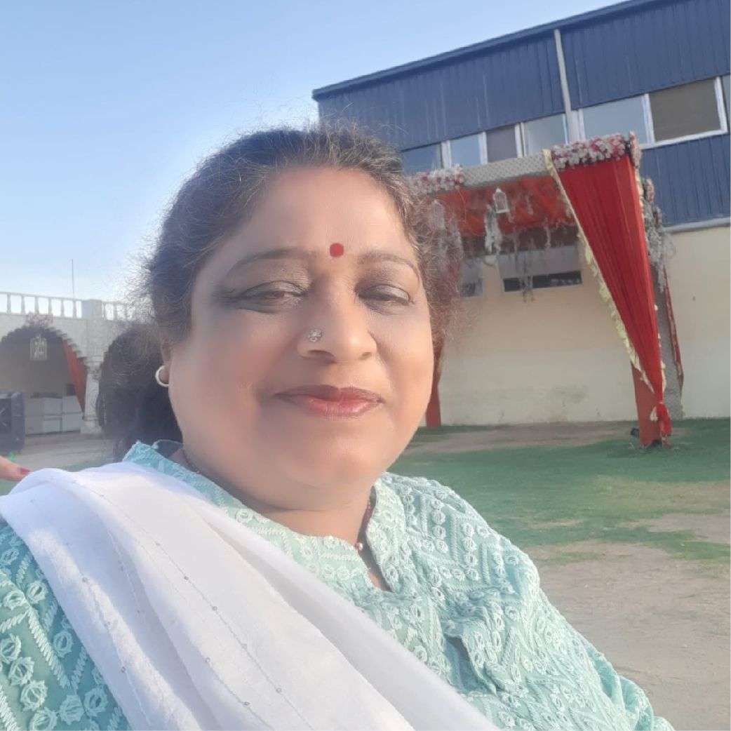 Smt. Kalpana Saxena